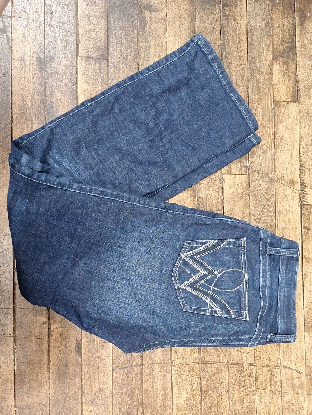 Wrangler Dark Wash Straight Leg Jeans with Contrast Stitching, 11×34